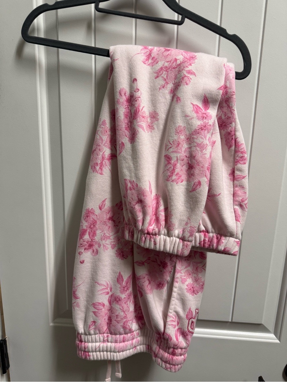 GAP Pink Floral Sweatpants